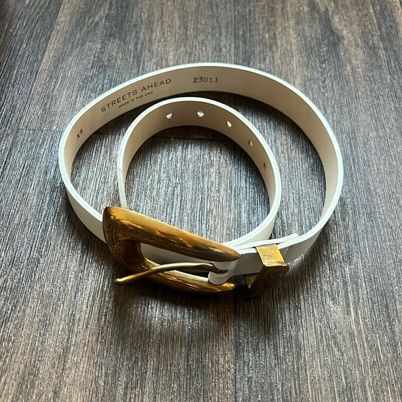 Streets Ahead Large Buckle Belt